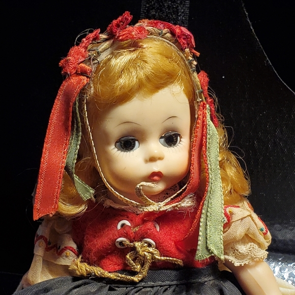 Vintage Madame Alexander dolls - 4 count - Picture 7 of 9